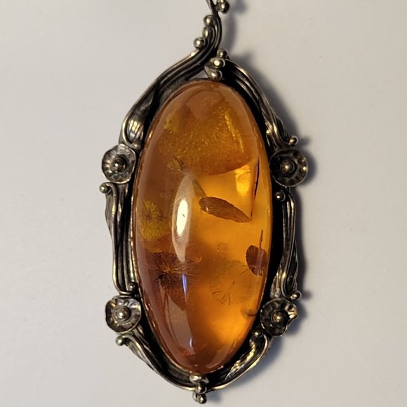 Vintage Sterling Chunky Large Oval Baltic Amber Pendant Art Nouveau Style Design - Picture 2 of 9